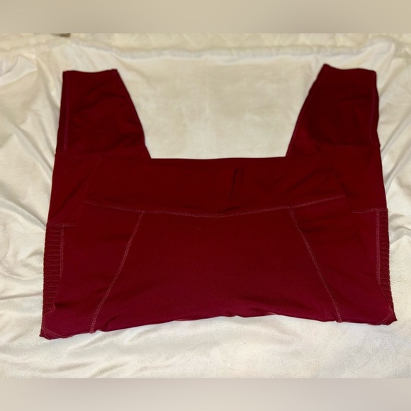 Burgandy Leggings from Fabletics - Picture 1 of 5